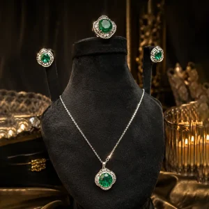 Emerald Green Halo Pendant Jewelry Set | Elviah